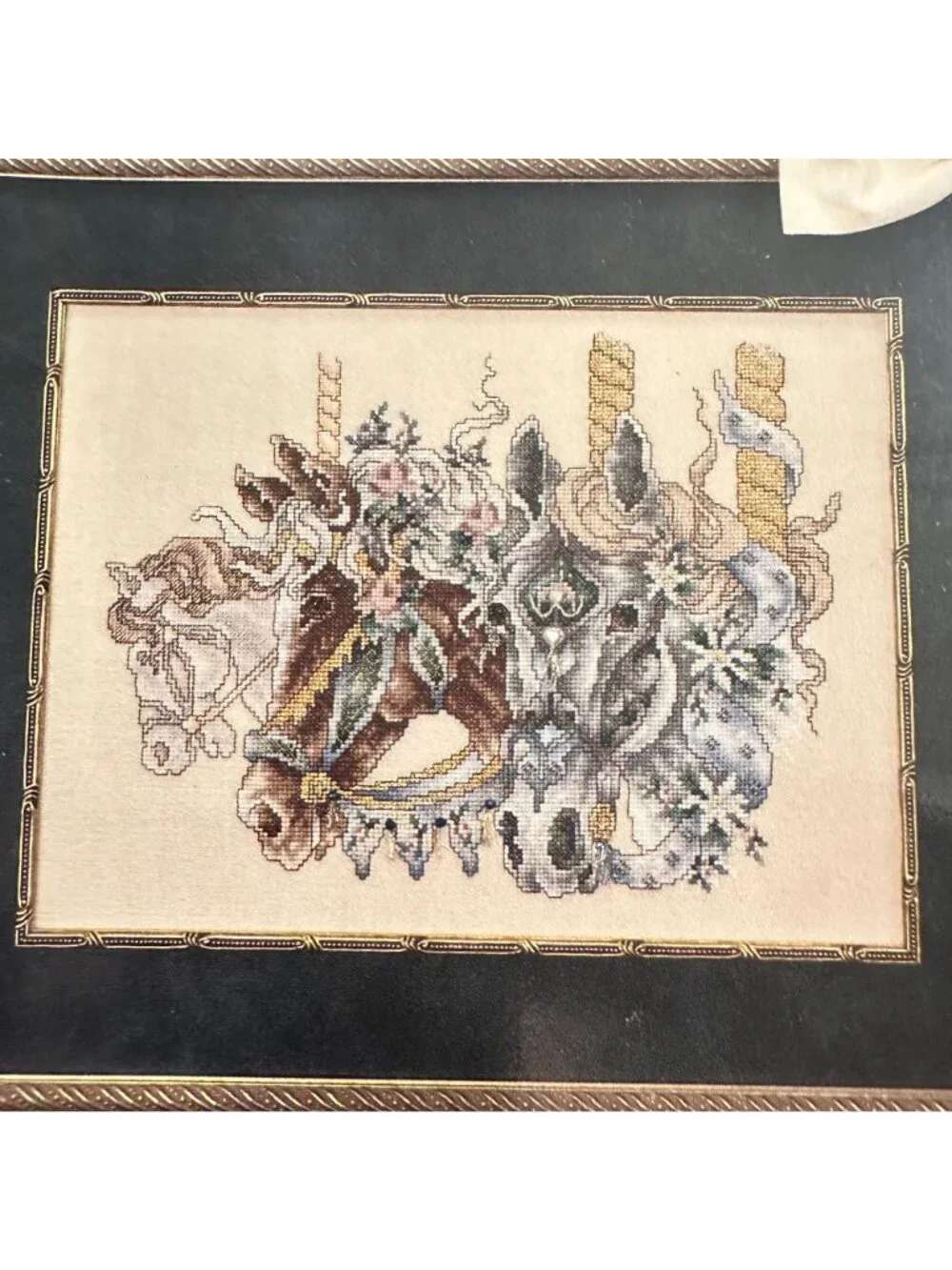 Stoney Creek Carousel Magic Cross-Stitch Pattern Book 117